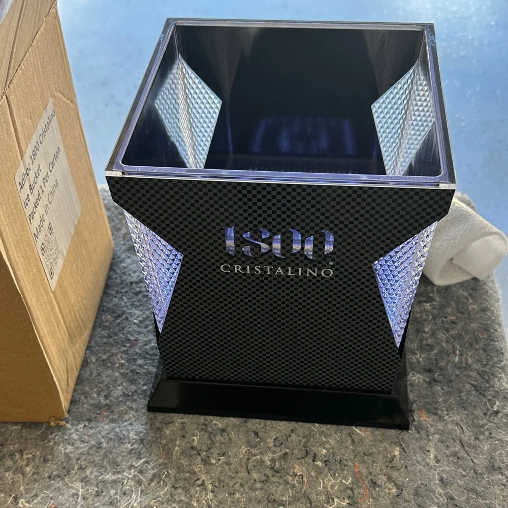 LED ice bucket